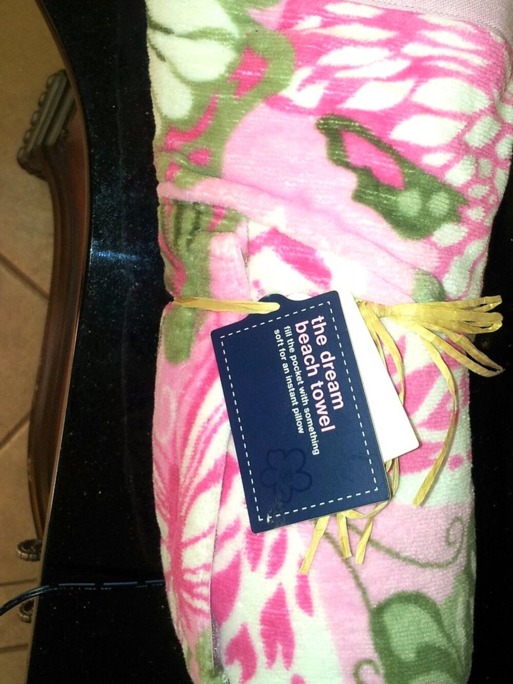Brand new GAP The Dream Towel Beach Towel Floral Pink
